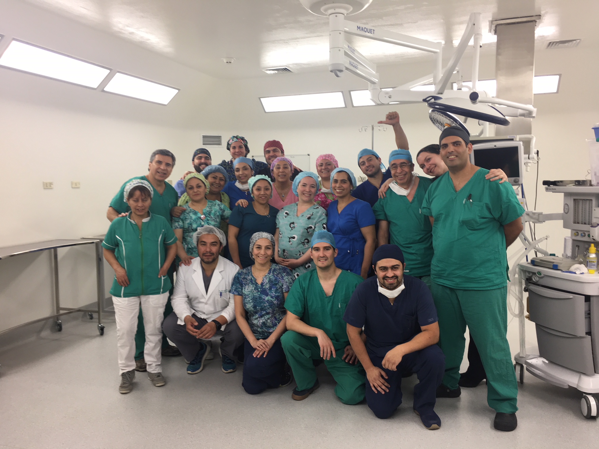 Dr. Carlos Giugliano dirige Operativo de Fundación Gantz para Tratamiento de Fisuras Labio Palatinas en Hospital de Puerto Aysén