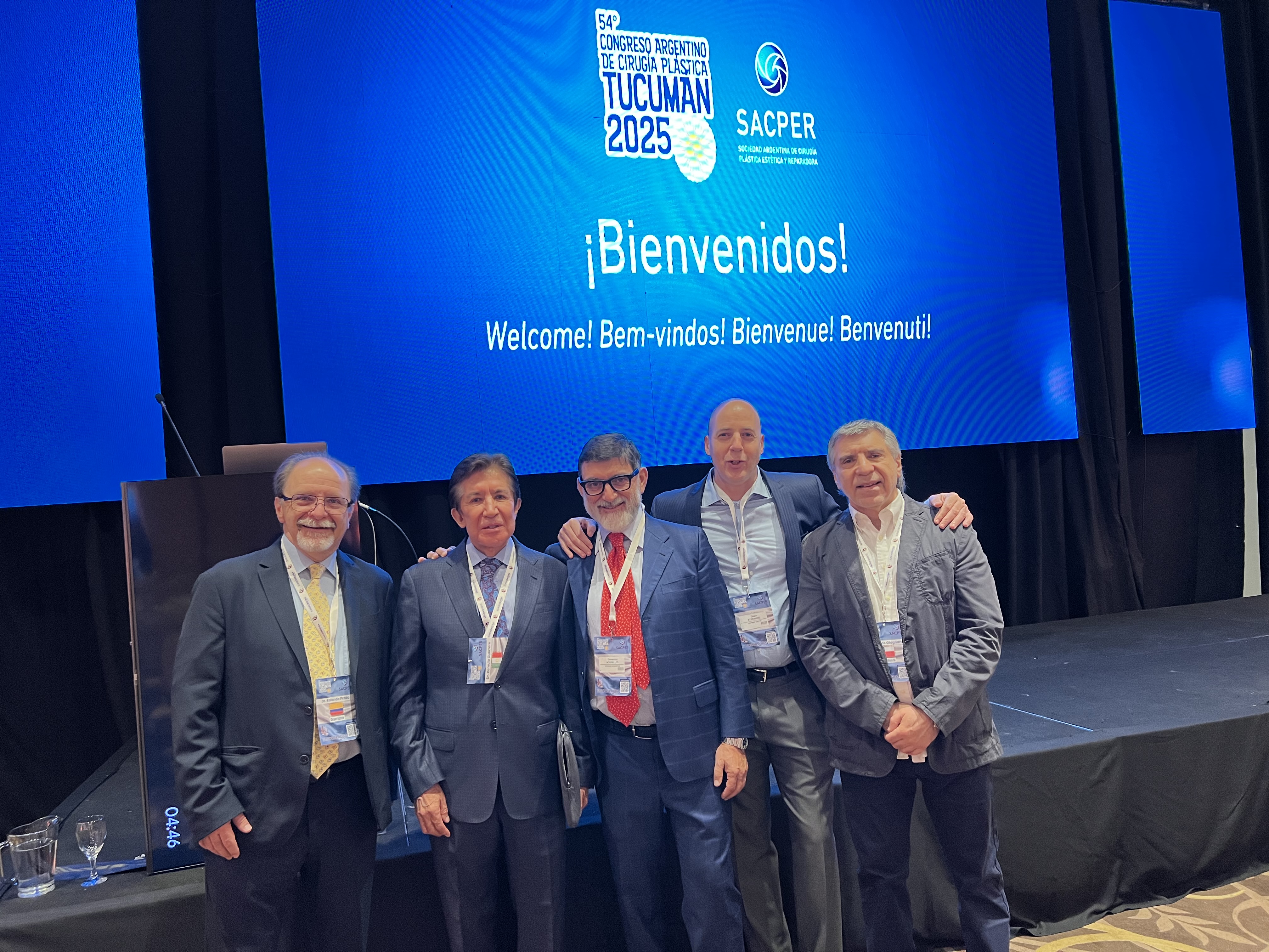 Dr. Giugliano fue invitado al 54° Congreso Argentino de Cirugía Plástica, Estética y Reparadora, en Argentina