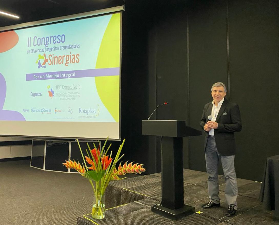 Dr. Carlos Giugliano es invitado a Congreso de la Asociación Colombiana de Diferencias Congénitas Craneo-Faciales